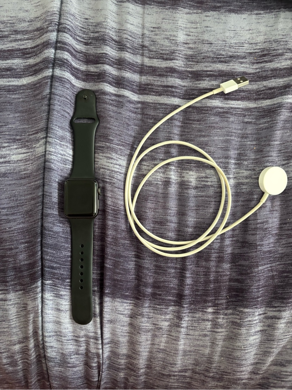 Apple Watch Series 3 Black Smartwatch with Charger - Minimal Design